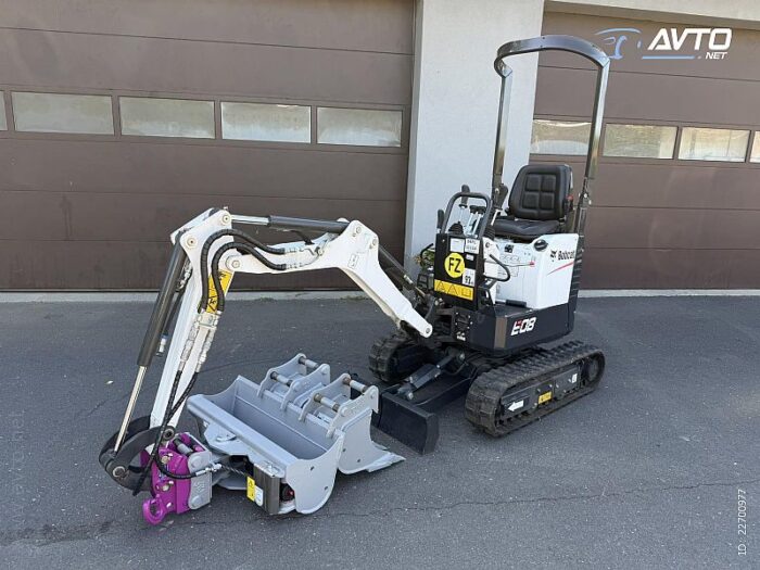 Bobcat E08